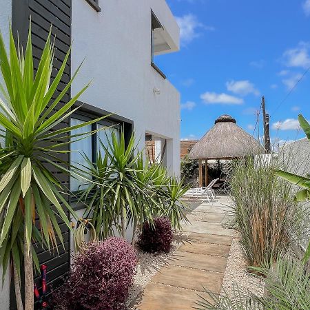 Residence Celestial - Premium 3 Bedrooms Villa With Volcanic Stone Pool Grand Baie Esterno foto