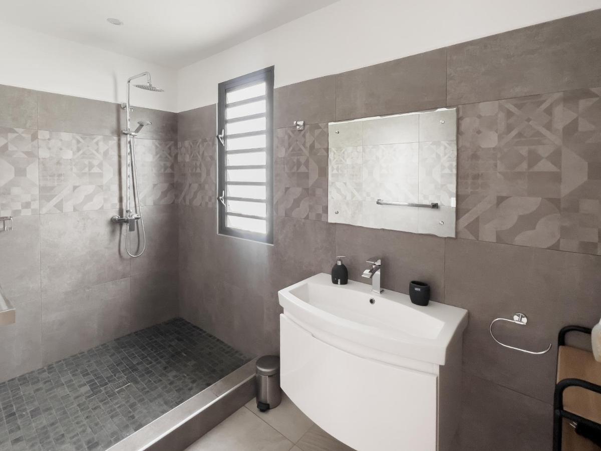 Residence Celestial - Premium 3 Bedrooms Villa With Volcanic Stone Pool Grand Baie Esterno foto